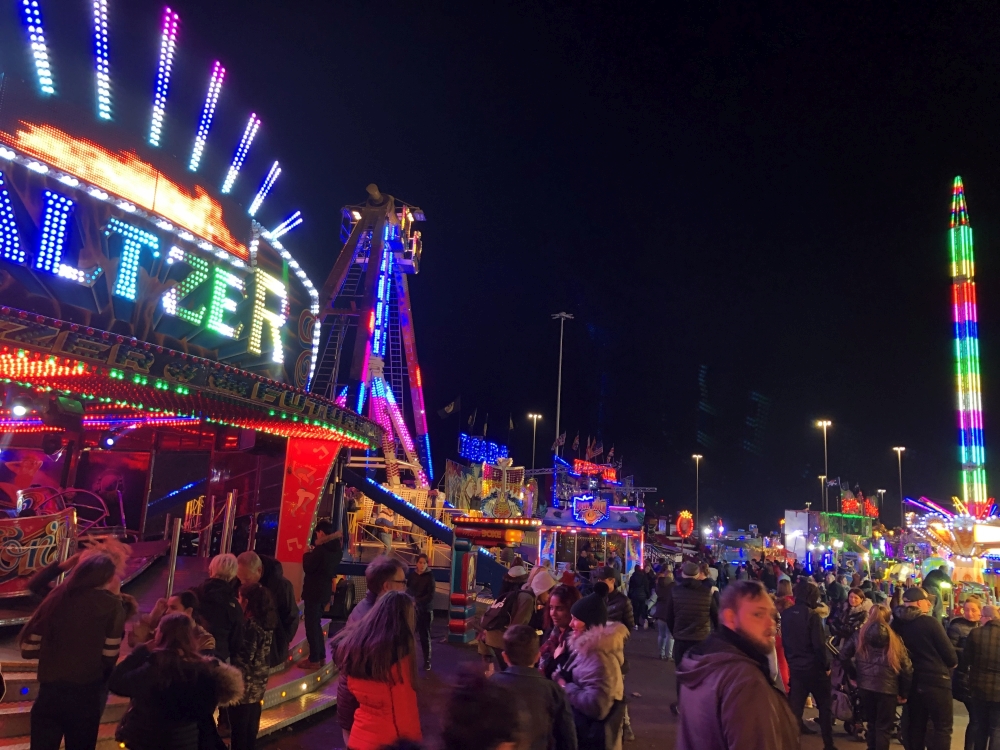 Leeds Valentine 2022 Waltzer